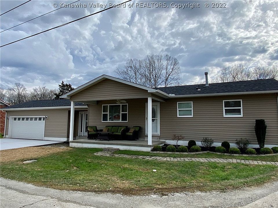 1st image of 3304 Maywood Dr