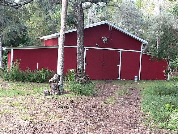 Barn