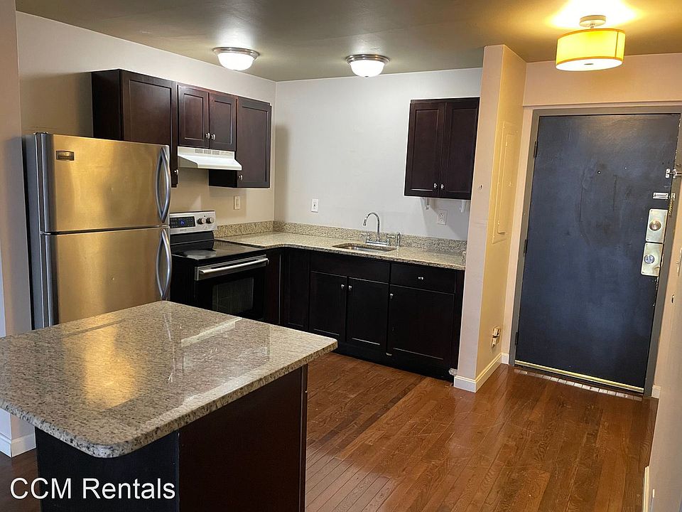 1st image of 285 Essex St #4C
