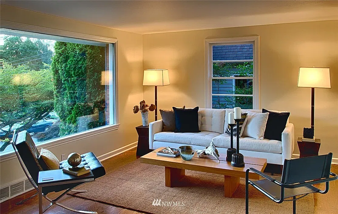 3 bed, 2000 sqft, $4,550 — Photo 3