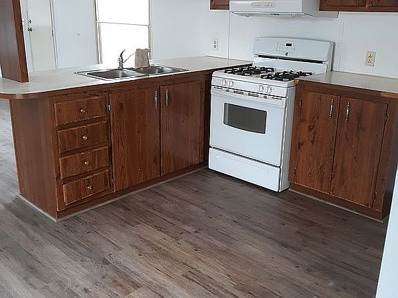 2nd image of 110 Norton Dr