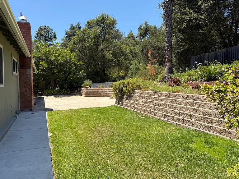 733 Circle Dr — Photo 24