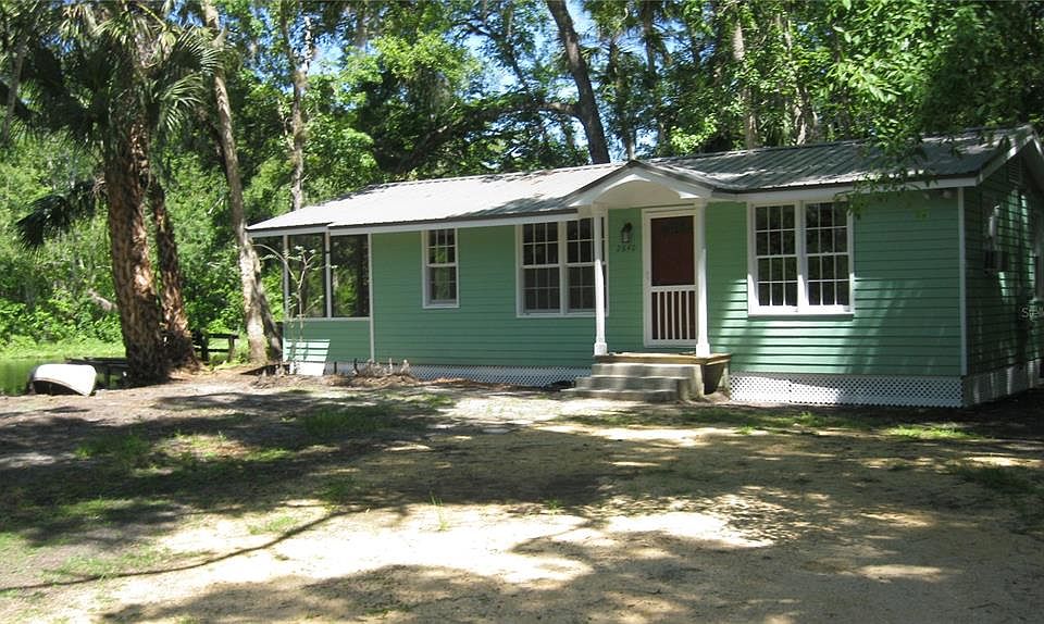1st image of 2840 Menard Dr