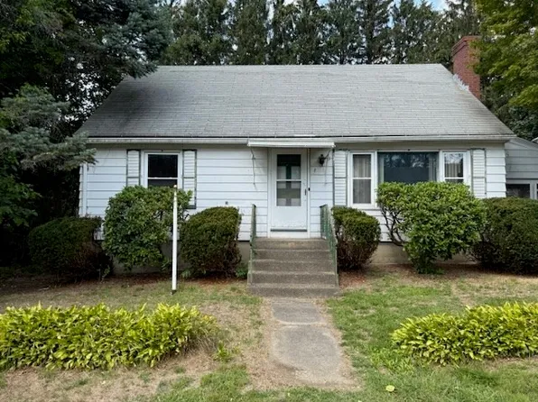 7 Heather Ave, Millbury, MA 01527