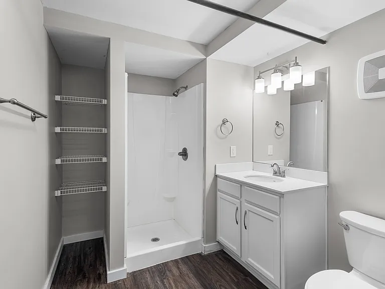Clarksville Lofts — Photo 9