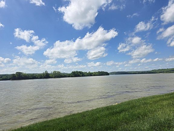 4th image of 13080 Ryle Rd