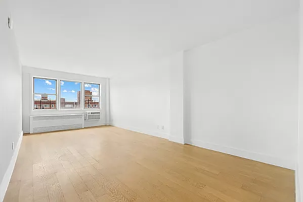 Rented by REAL New York | media 6