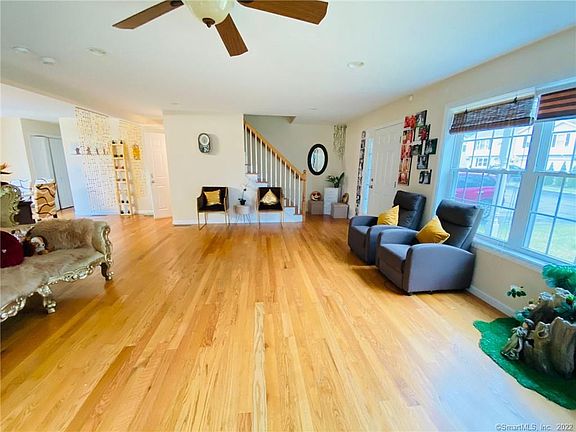 5th image of 4 Rachel Dr