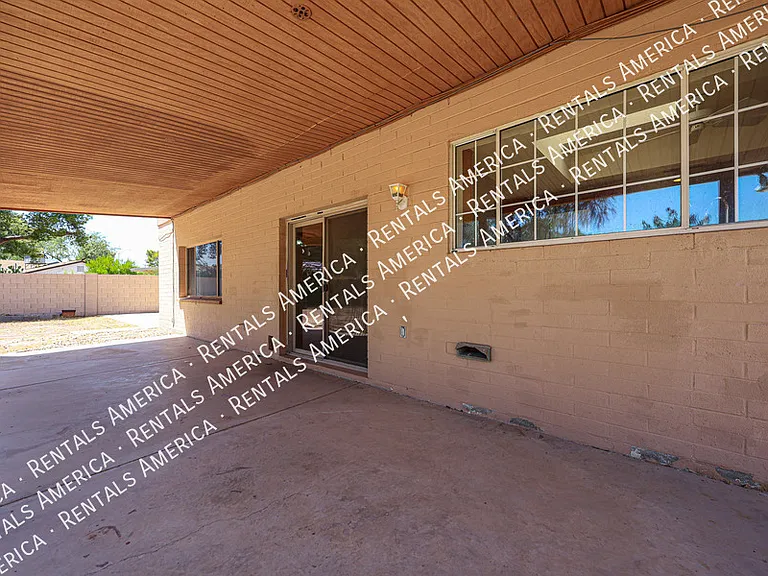 2723 S Estrella Cir — Photo 41