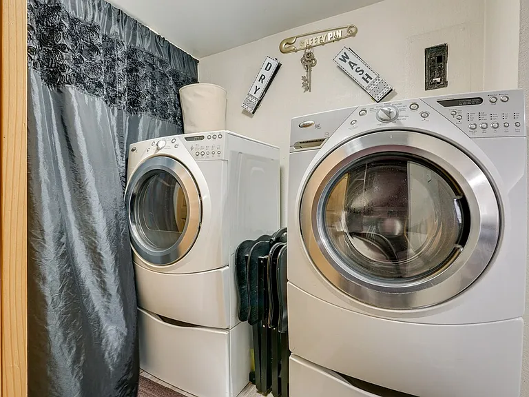 Laundry Room Cabinet