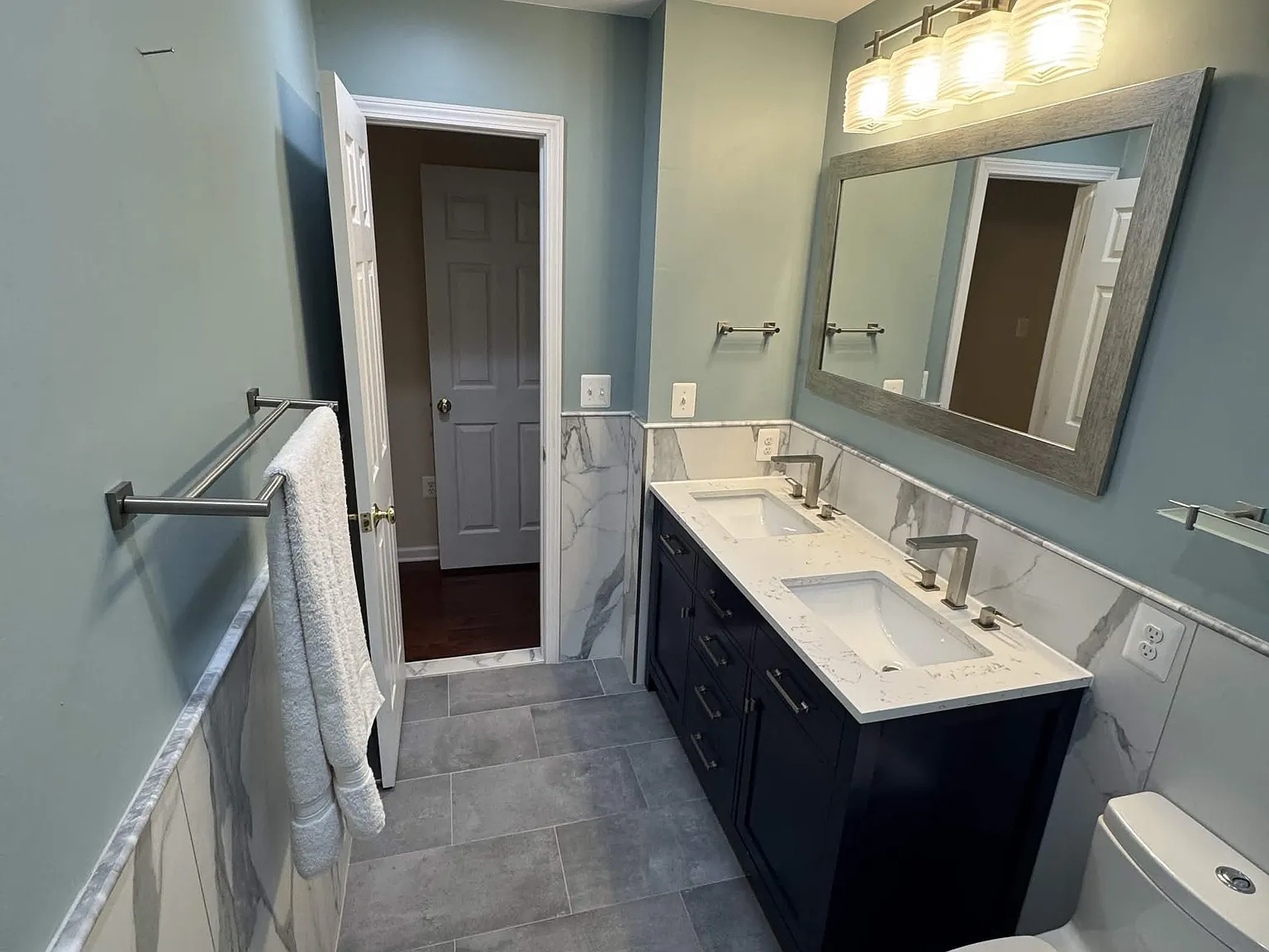 4 bed, 3.5 bath, 2084 sqft, $1,200 — Photo 4
