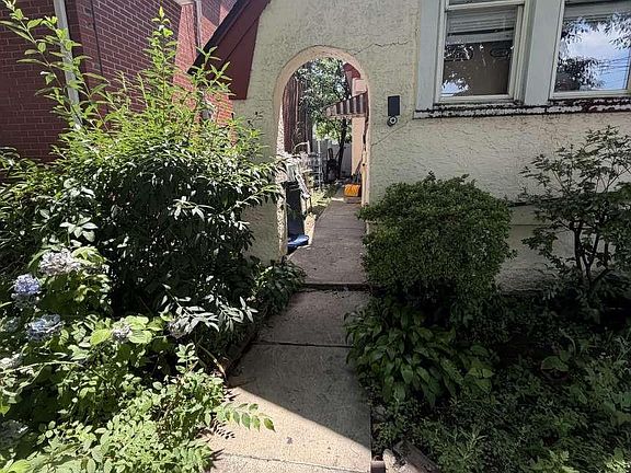 2nd image of 160-16 78th Avenue