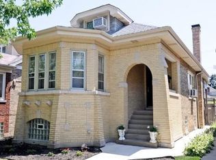 5541 W Cullom Ave, Chicago, IL 60641