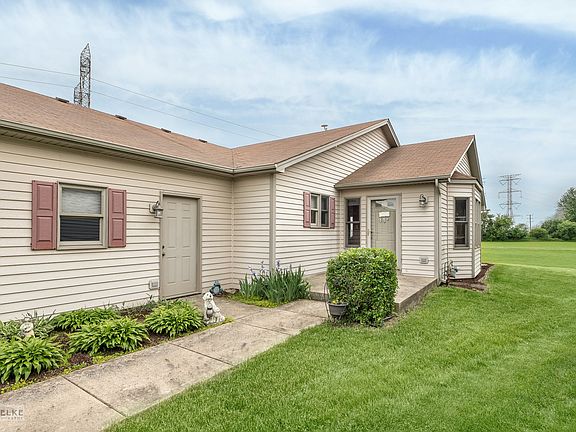 2nd image of 50 S Walnut Dr