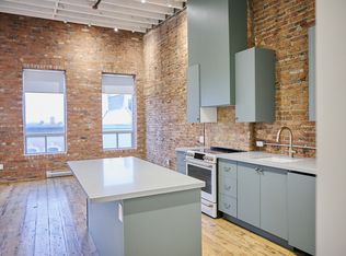 107 Street Paul St #1, Saint Catharines, ON L2R3M4