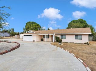 17392 Poplar St, Hesperia, CA 92345