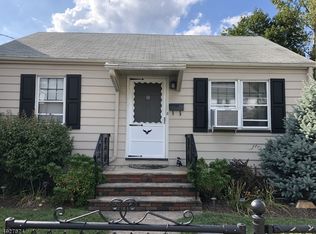 25 Harris St, Haledon, NJ 07508