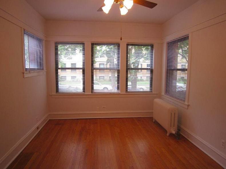 1st image of 1480 W Byron St #3909-3