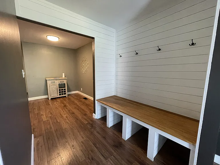 1375 Mirandy Dr — Photo 3
