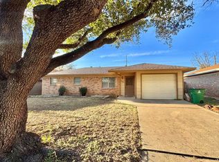 247 Robin Hood Trl, San Angelo, TX 76901