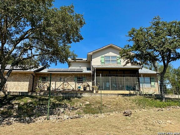 5th image of 1348 LIVE OAK RDG