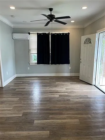 2 bed, 1.0 bath, 910 sqft, $1,225 — Photo 3
