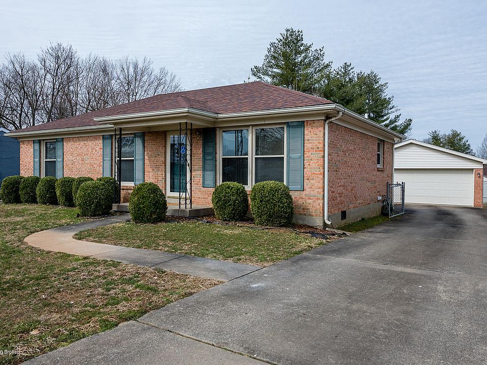 1st image of 264 Southgate Dr
