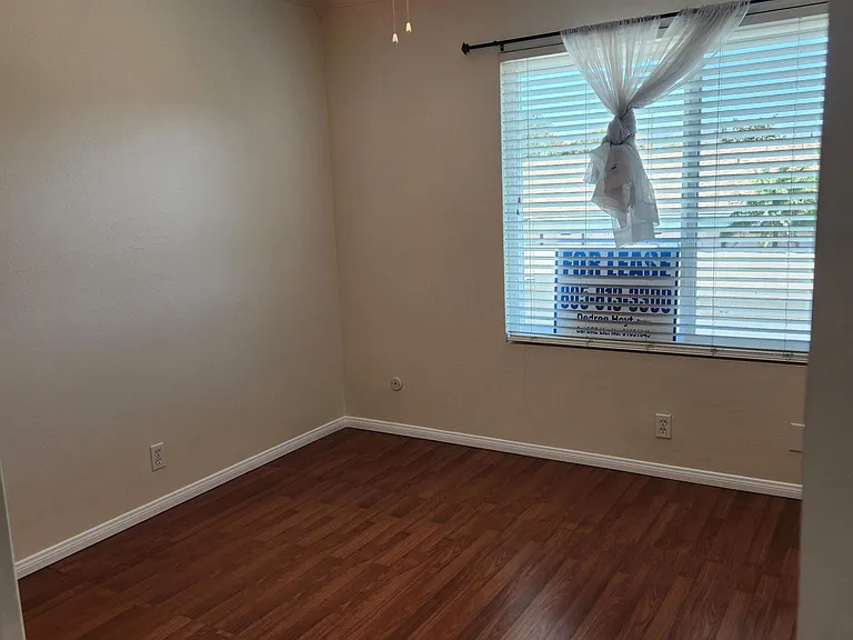 3460 Lockwood Ct #27 — Photo 9