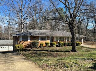 2556 12th Ave SW, Hickory, NC 28602