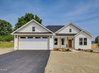 126 Avon Ave, Elizabethton, TN 37643