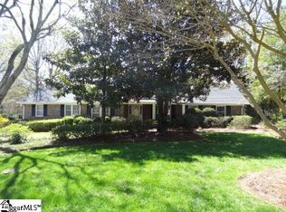 6 Stonehedge Dr, Greenville, SC 29615