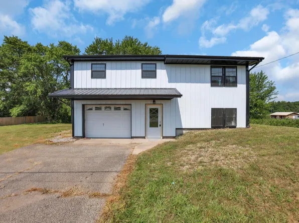 26563 Tarlton Adelphi Rd, Laurelville, OH 43135