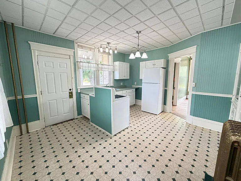 1128 Hammond Ave #1 — Photo 25
