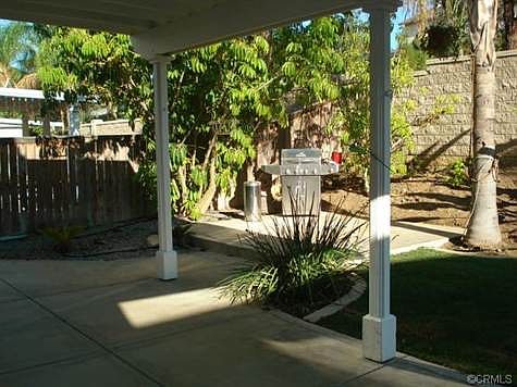 3rd image of 804 Saint James Dr
