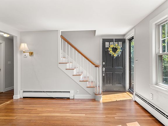 4th image of 20 Oakhurst Rd