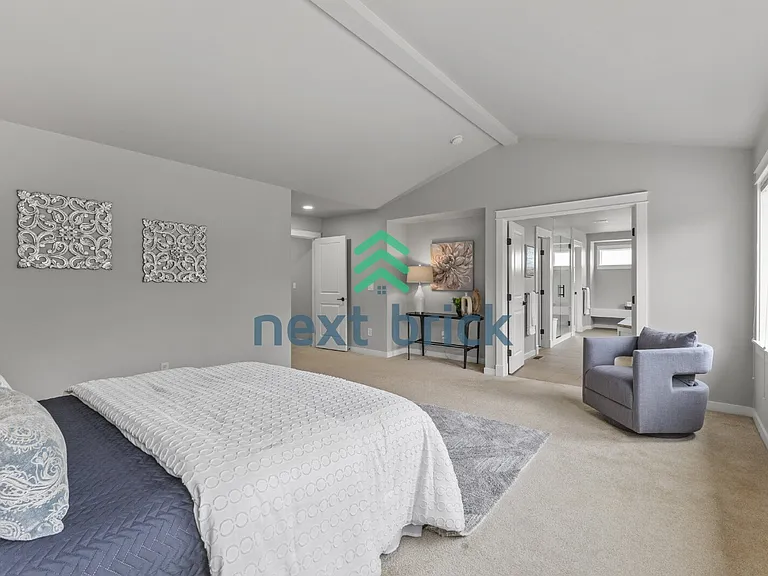 27174 SE 18th Pl — Photo 20