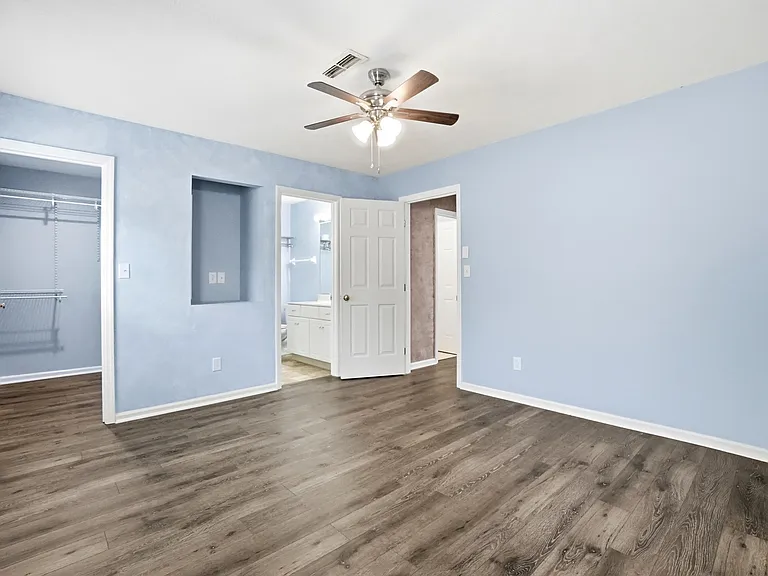9083 Marquis Dr — Photo 19