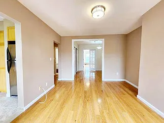 Rented by Linda N Eskander, LREB