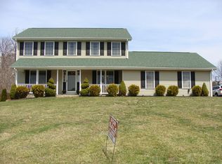 846 Brookfield Ln, Roanoke, VA 24012