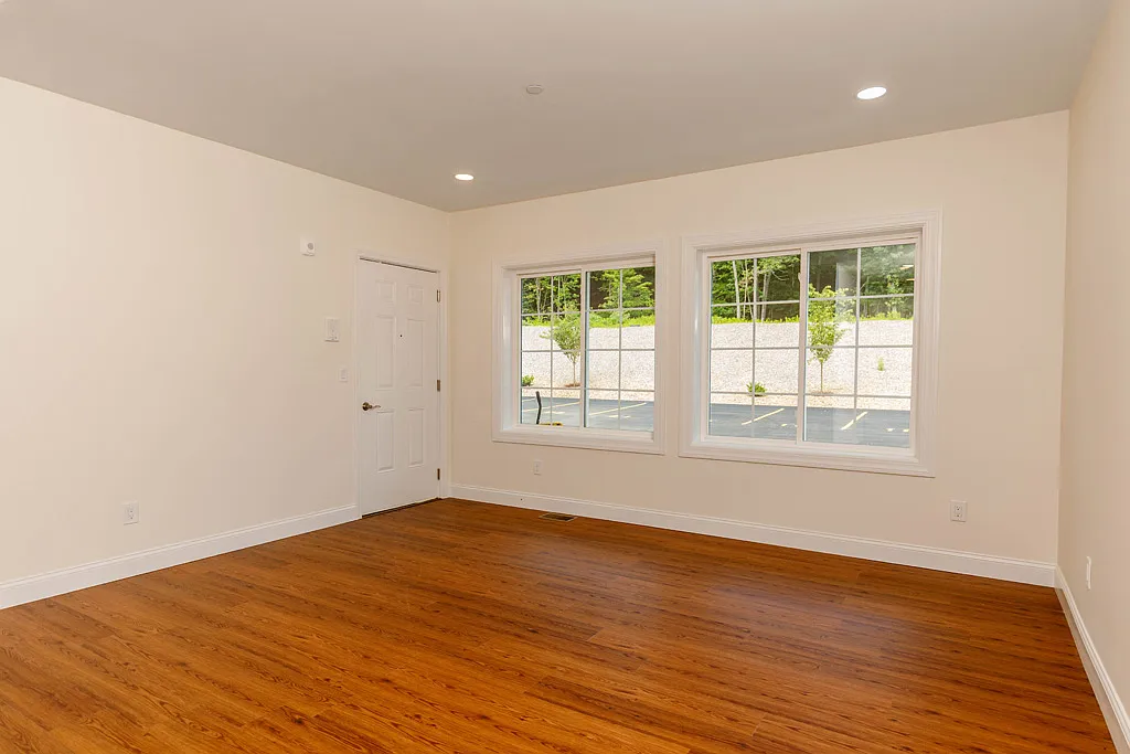 2 bed, 1056 sqft, $2,550 — Photo 3