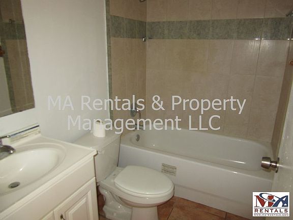 4th image of 320 Harry Ave S