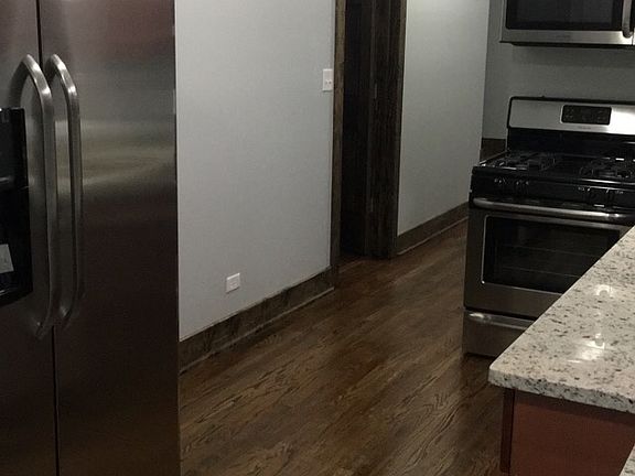 4th image of 7212 S Cornell Ave #1