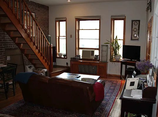 Rented by The Burkhardt Group | media 8