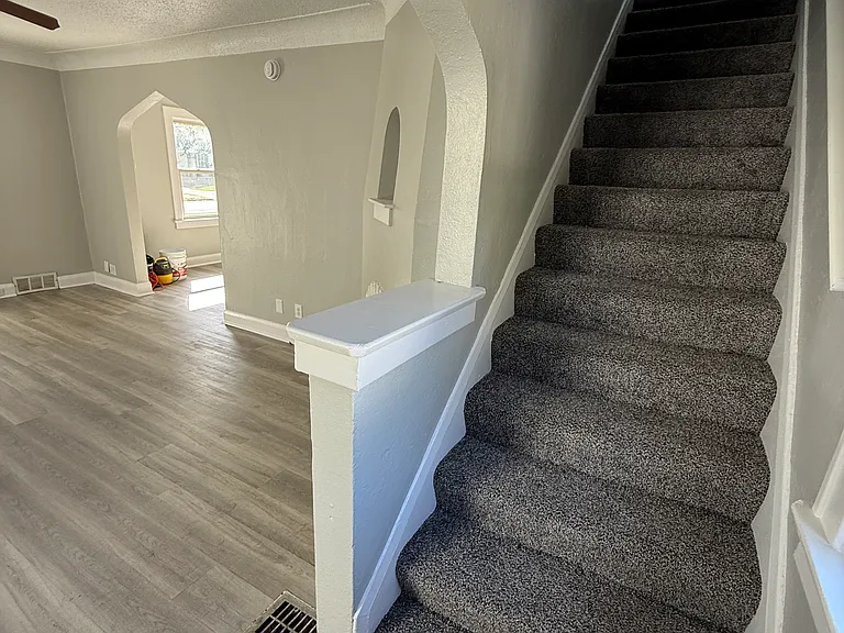118 W Poinsetta Ave — Photo 10