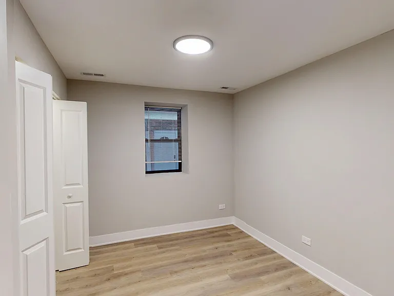 3144 W Fullerton Ave #G — Photo 5