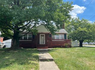 12 Crestmont Dr, Cincinnati, OH 45215