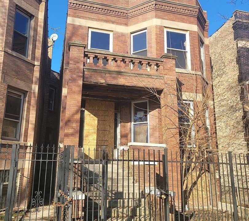 1st image of 3934 W Van Buren St