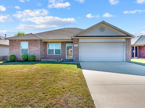 1320 Onyx St, Noble, OK 73068