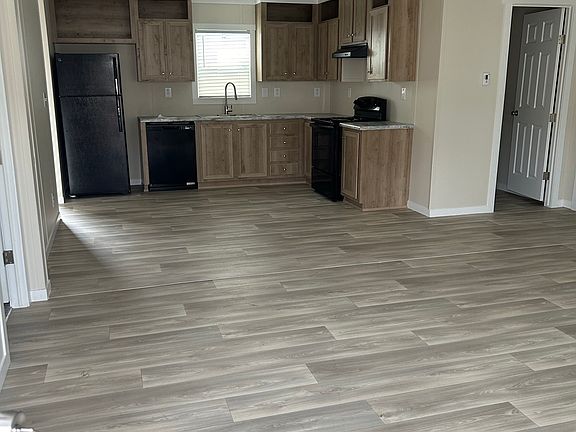 3rd image of 4414 Magnolia Oaks Dr #4414