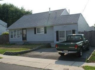 7 Anderson St, Union Beach, NJ 07735